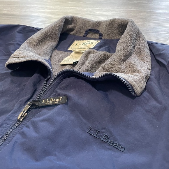 L.L.Bean Navy Men's Warm-Up Jacket with Gray Inner Fleece Lining & Zip Pockets - Picture 2 of 13